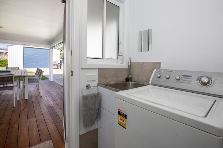 Burra Days – Pet Friendly – 5 mins Walk to the Beach