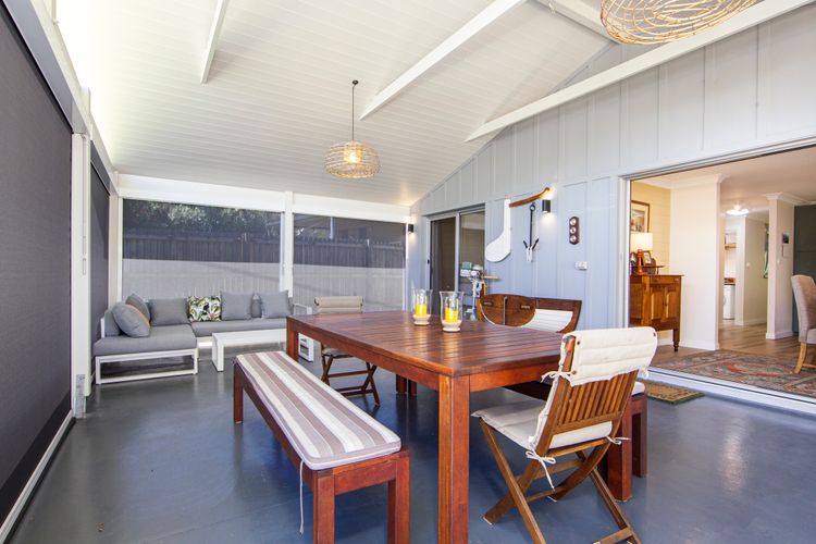 Spinnaker – Family Getaway – 2mins Walk to Beach