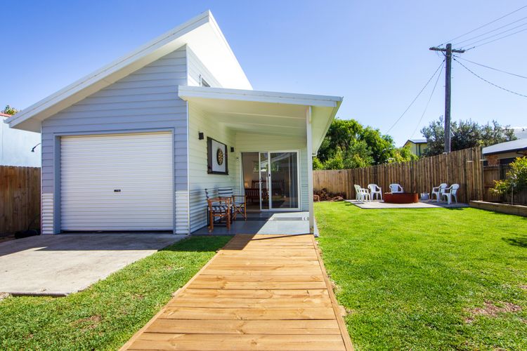 Spinnaker – Family Getaway – 2mins Walk to Beach