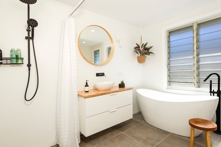 Spinnaker – Family Getaway – 2mins Walk to Beach