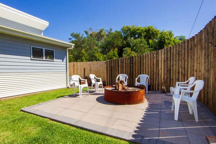 Spinnaker – Family Getaway – 2mins Walk to Beach