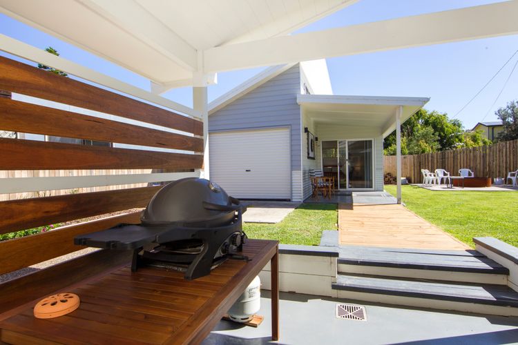 Spinnaker – Family Getaway – 2mins Walk to Beach
