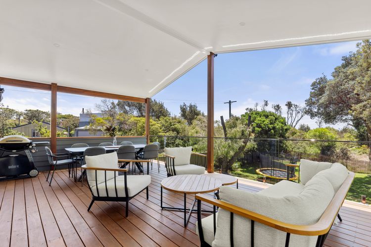 Surfspray – Pet Friendly – Absolute Beachfront