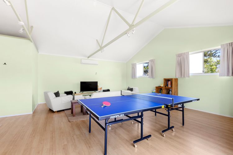 Surfspray – Pet Friendly – Absolute Beachfront