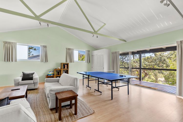 Surfspray – Pet Friendly – Absolute Beachfront