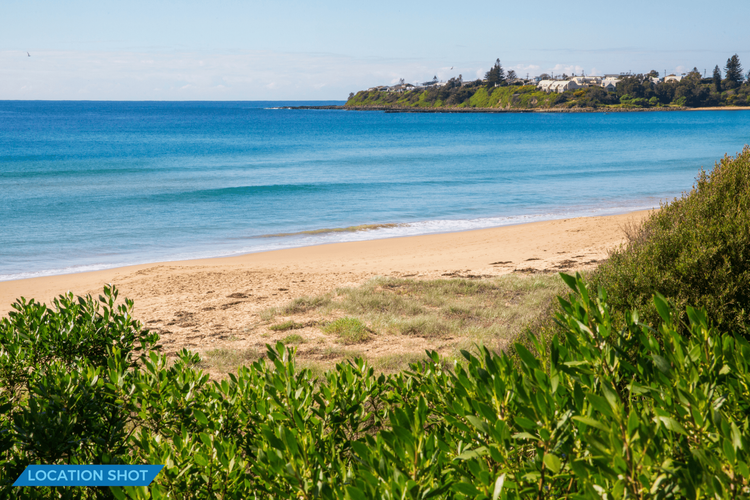 Amazing beach only a few minutes walk away, Easy access to an amazing surf beach for surfing