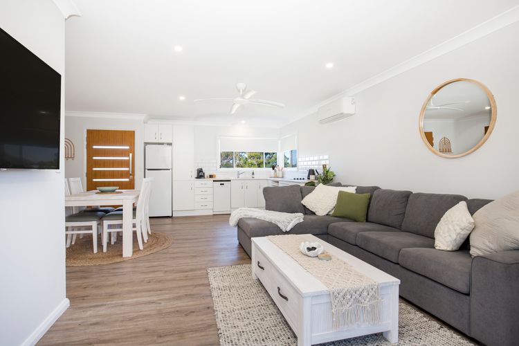 Periwinkle – Pet Friendly – 2 Mins Walk to Beach