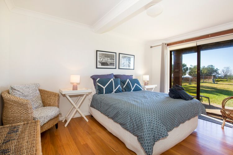 Endless Summer – Absolute Beachfront – Pet Friendly