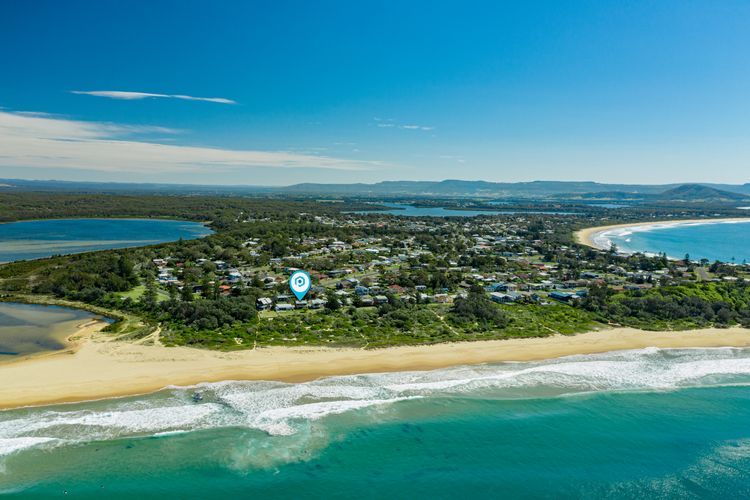 Amazing views, Easy access to an amazing surf beach for surfing, Amazing beachfront at your doorstep