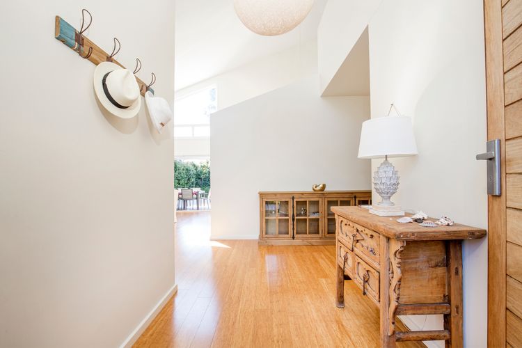 Sapphire Sands – Pet Friendly – Community Pool