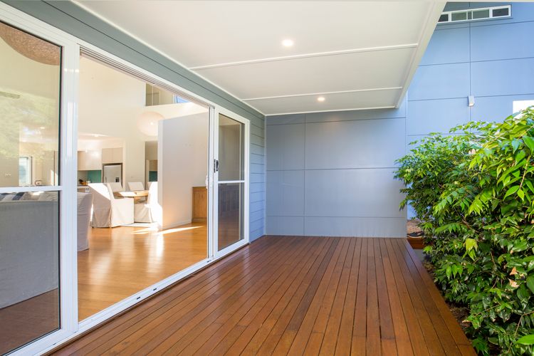 Sapphire Sands – Pet Friendly – Community Pool
