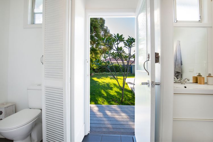 Beachwood – Firepit – Pet Friendly – 2 Mins Walk to the Beach