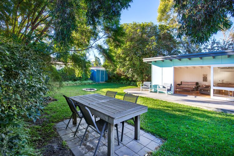 Close to local golf course, Amazing beach only a few minutes walk away