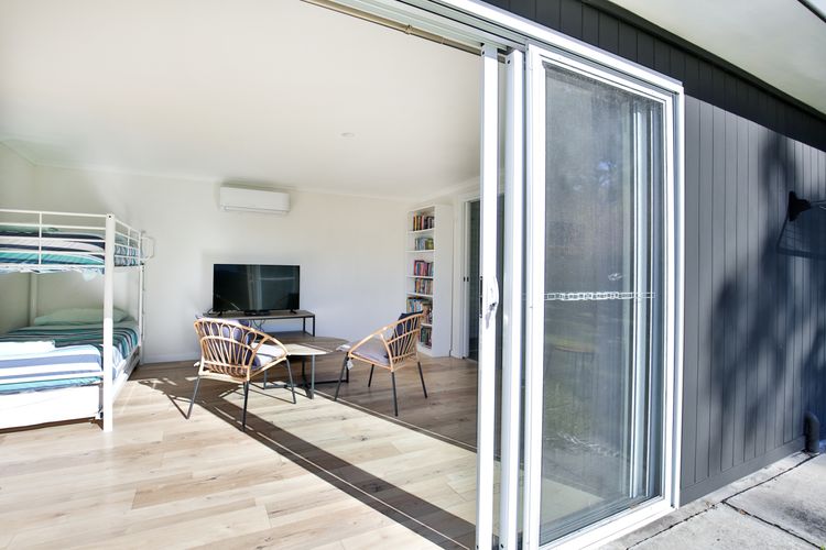 Ginger’s – Pet Friendly – 4 Min Walk to Beach