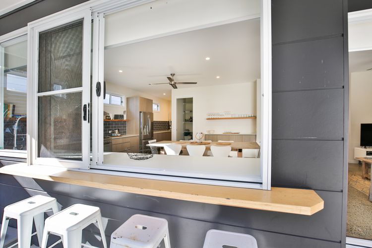 Ginger’s – Pet Friendly – 4 Min Walk to Beach