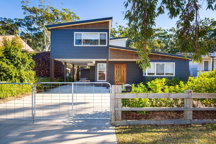 Ginger’s – Pet Friendly – 4 Min Walk to Beach