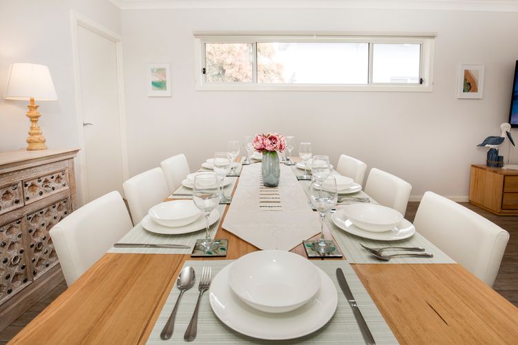 Calypso – 4 Mins Walk to Beach – Community Pool
