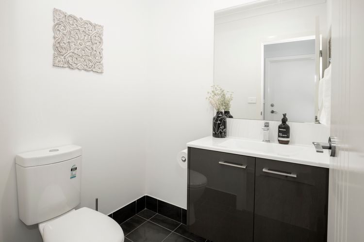 Calypso – 4 Mins Walk to Beach – Community Pool