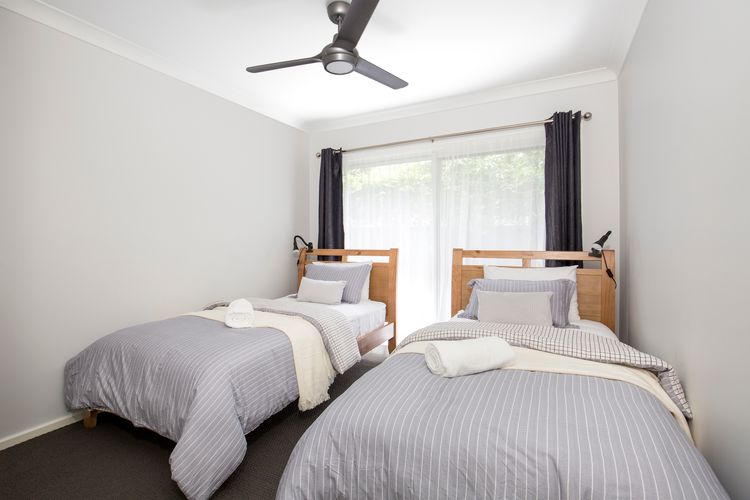 Calypso – 4 Mins Walk to Beach – Community Pool