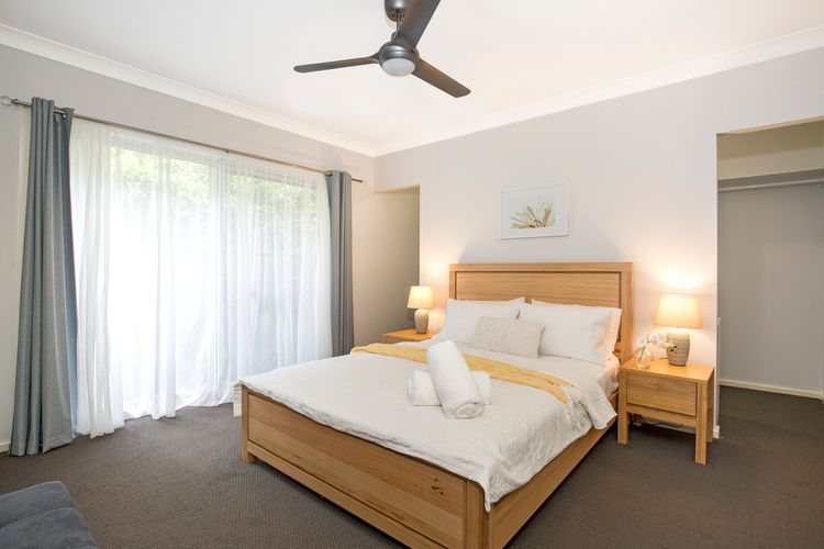 Calypso – 4 Mins Walk to Beach – Community Pool