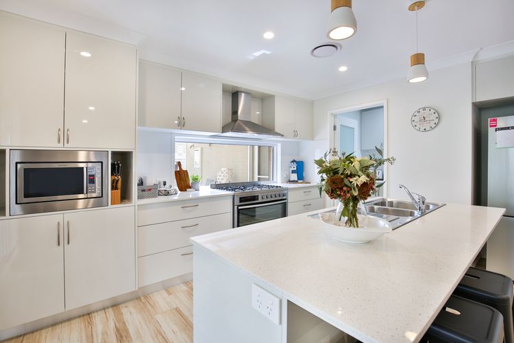 Fantastic chef's kitchen for preparing gourmet meals