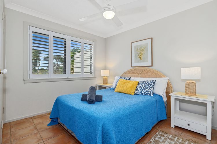 Shoreline 3 Beachfront Apartment