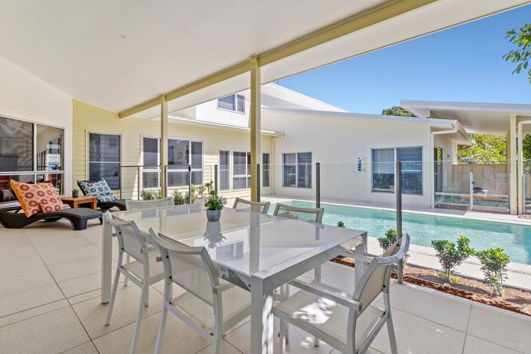 Splash House @ Kingscliff – Pet Friendly with Pool