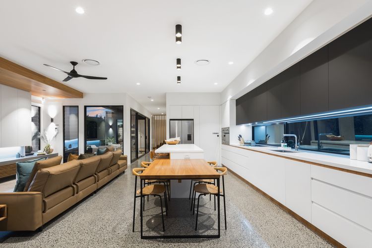 Breeze @ Salt – Beachside, Heated Pool, Wheelchair Access