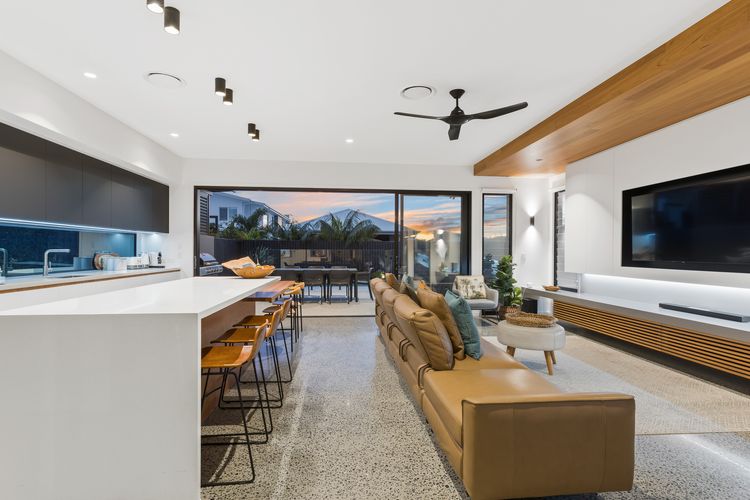 Breeze @ Salt – Beachside, Heated Pool, Wheelchair Access