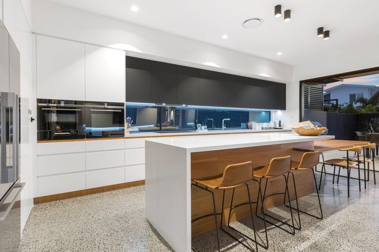 Breeze @ Salt – Beachside, Heated Pool, Wheelchair Access