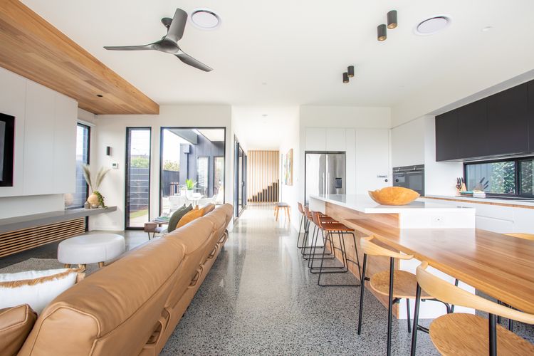 Breeze @ Salt – Beachside, Heated Pool, Wheelchair Access