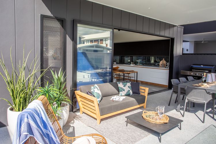 Breeze @ Salt – Beachside, Heated Pool, Wheelchair Access