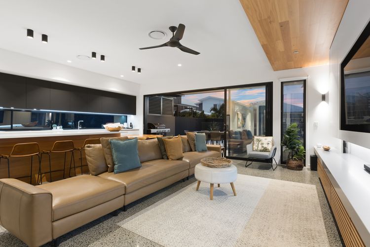 Breeze @ Salt – Beachside, Heated Pool, Wheelchair Access