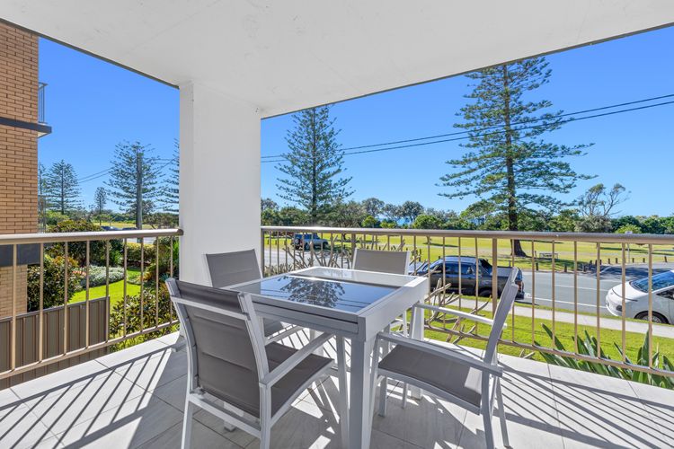 Sunrise by the Sea 1 – Ocean Glimpse Apartment