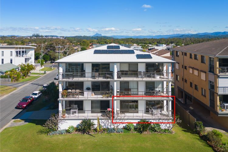 Sunrise by the Sea 1 – Oceanview Apartment