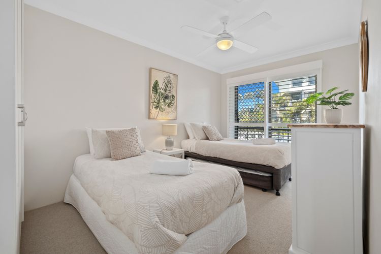 Sunrise by the Sea 1 – Oceanview Apartment