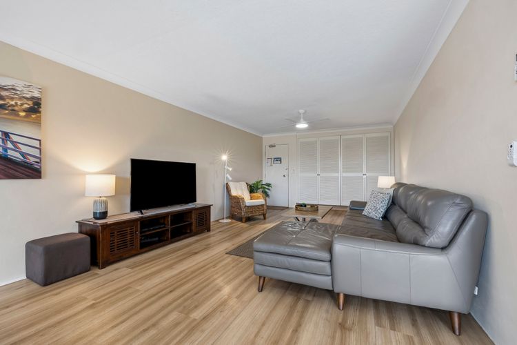 Sunrise by the Sea 1 – Ocean Glimpse Apartment