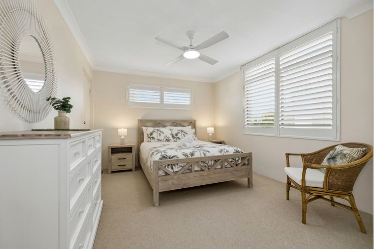 Sunrise by the Sea 1 – Ocean Glimpse Apartment