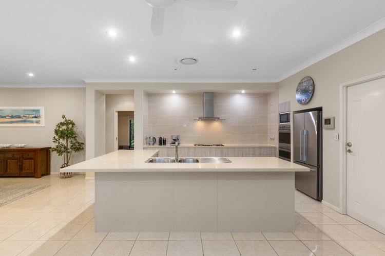 Black Rock Beach House with Pool