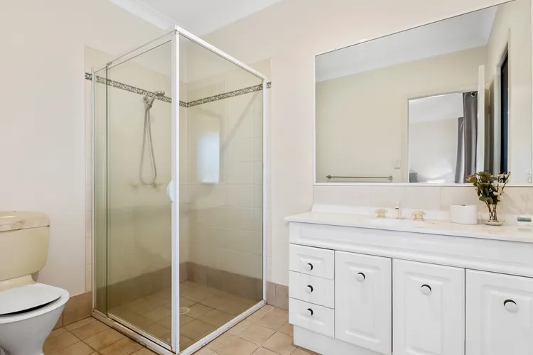 Luna Sea Kingscliff with Ocean Glimpses