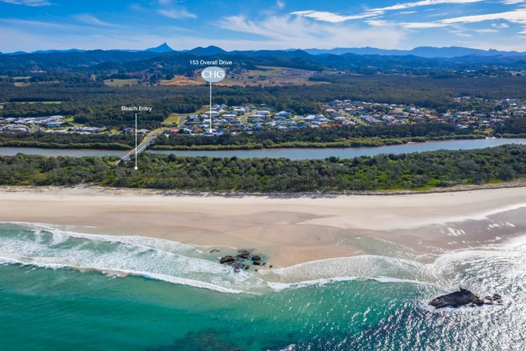 The Doggy Beach House –  with Pool in Pottsville