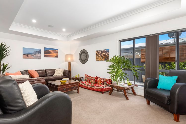 The Doggy Beach House –  with Pool in Pottsville