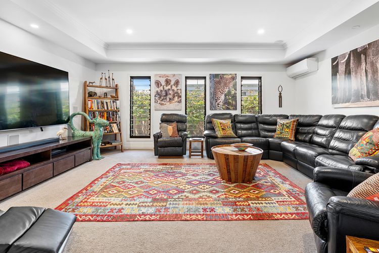 The Doggy Beach House –  with Pool in Pottsville