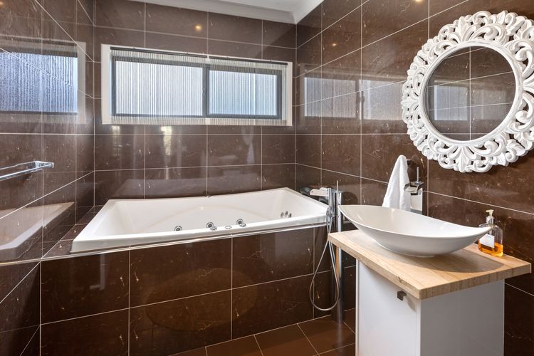 The Doggy Beach House –  with Pool in Pottsville