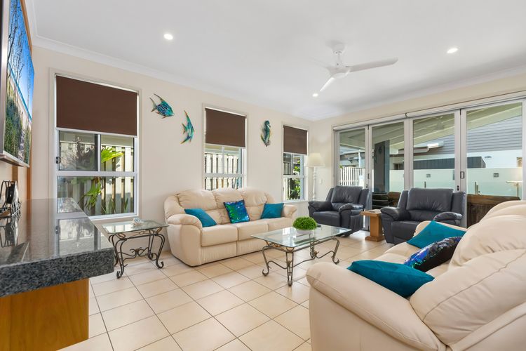 Casuarina Dreaming Townhouse with Pool