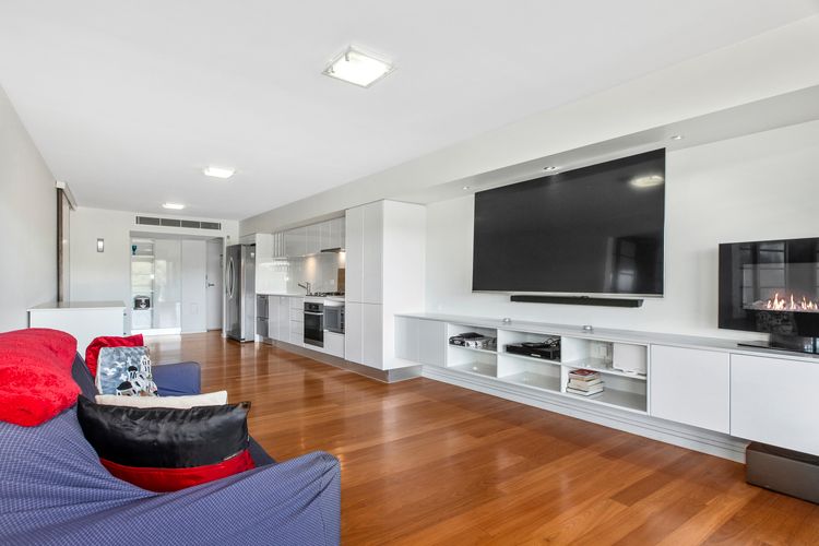 Sunset Waters Creekfront Apartment