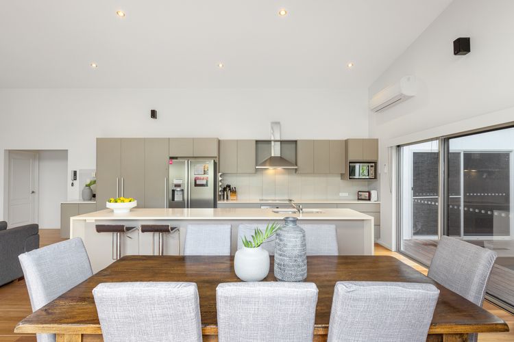 Casuarina Surfbreak Beach House with Pool