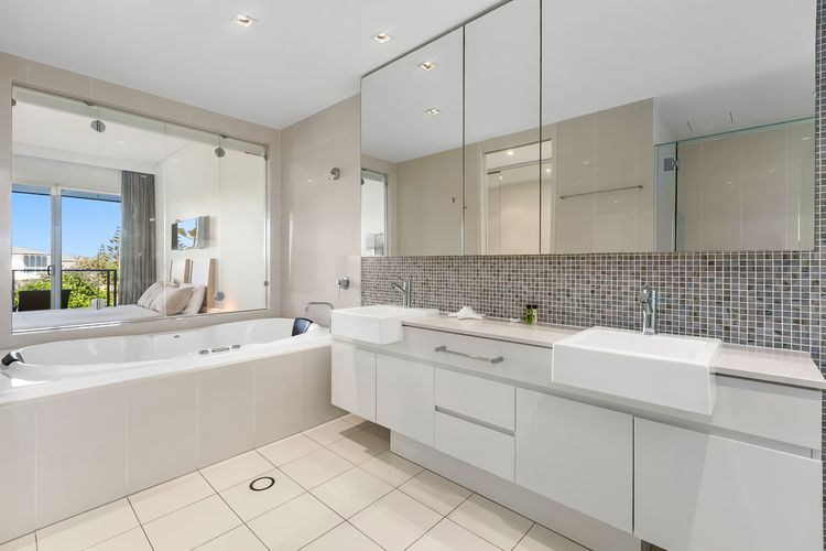 Coast Culture 1208 Apartment with complex Pool & Spa