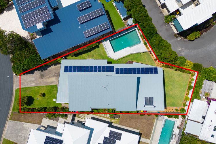 Beach House On Ebony – Casuarina