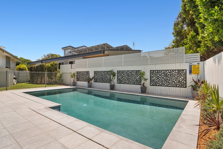 Beach House On Ebony – Casuarina